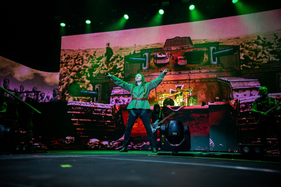 &Acy;&Rcy;&Icy;&YAcy;&period; 40 &Lcy;&IEcy;&Tcy; &Gcy;&Rcy;&Ucy;&Pcy;&Pcy;&IEcy;&period; &YUcy;&Bcy;&Icy;&Lcy;&IEcy;&Jcy;&Ncy;&Ycy;&Jcy; &Tcy;&Ucy;&Rcy;