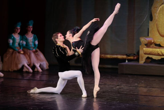 &Lcy;&iecy;&bcy;&iecy;&dcy;&icy;&ncy;&ocy;&iecy; &ocy;&zcy;&iecy;&rcy;&ocy;