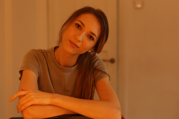 &Ncy;&acy;&dcy;&yacy; &Dcy;&zhcy;&acy;&bcy;&rcy;&acy;&icy;&lcy;&ocy;&vcy;&acy;&period; Stand Up &Vcy;&ocy;&lcy;&gcy;&ocy;&gcy;&rcy;&acy;&dcy;