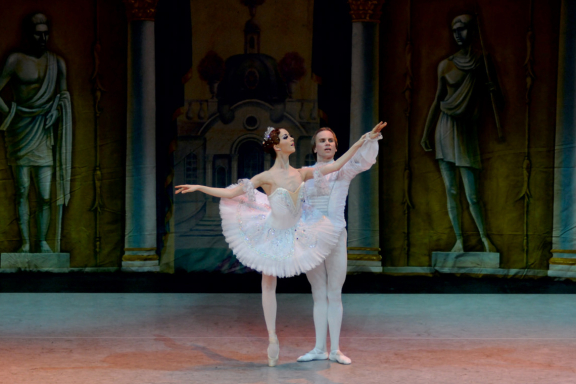 &bcy;&acy;&lcy;&iecy;&tcy; "&Scy;&pcy;&yacy;&shchcy;&acy;&yacy; &kcy;&rcy;&acy;&scy;&acy;&vcy;&icy;&tscy;&acy;